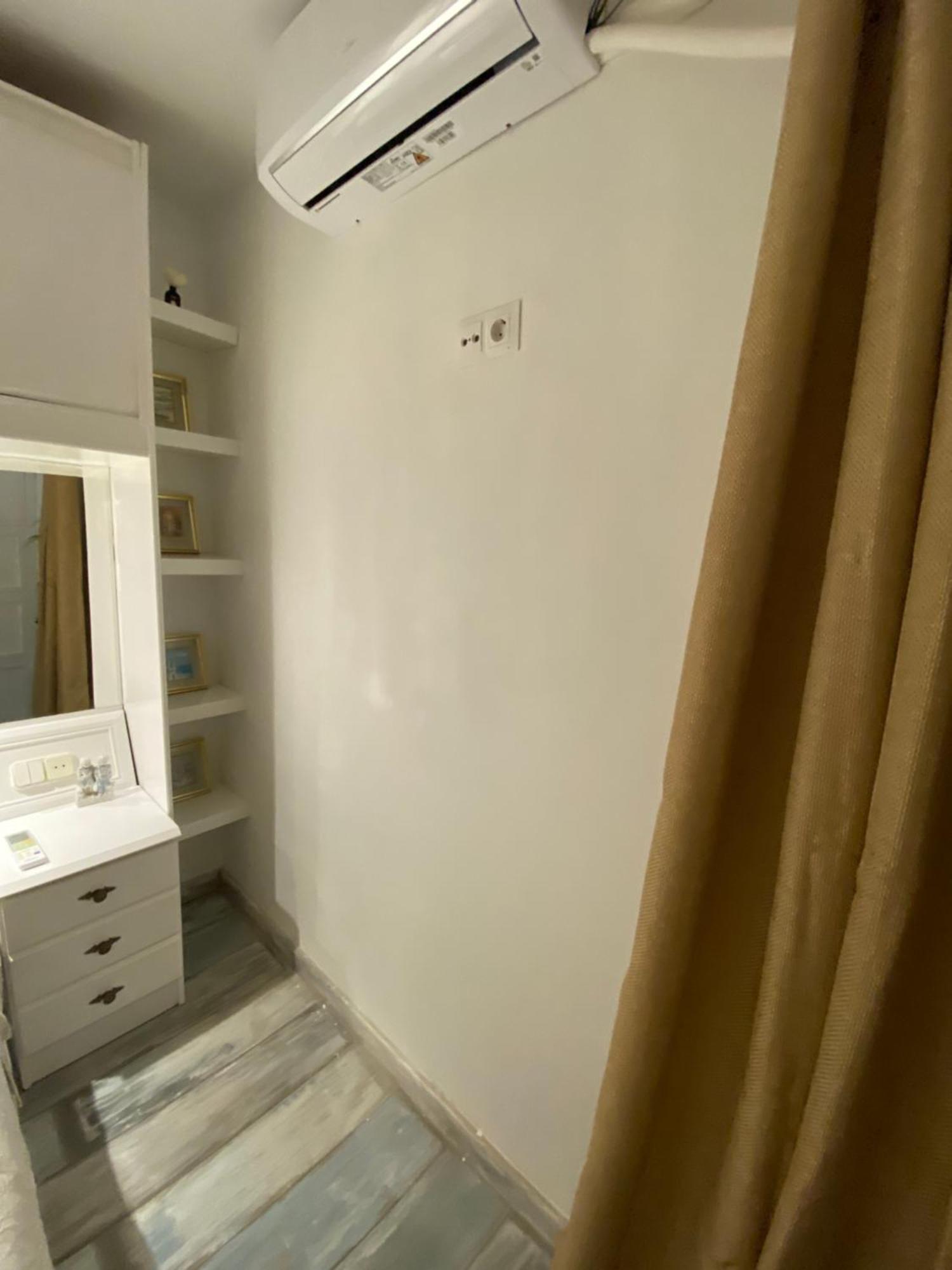 Studio Or Rooms With Private Bathroom Or Rooms With Shared Bathroom Barcelona Ngoại thất bức ảnh
