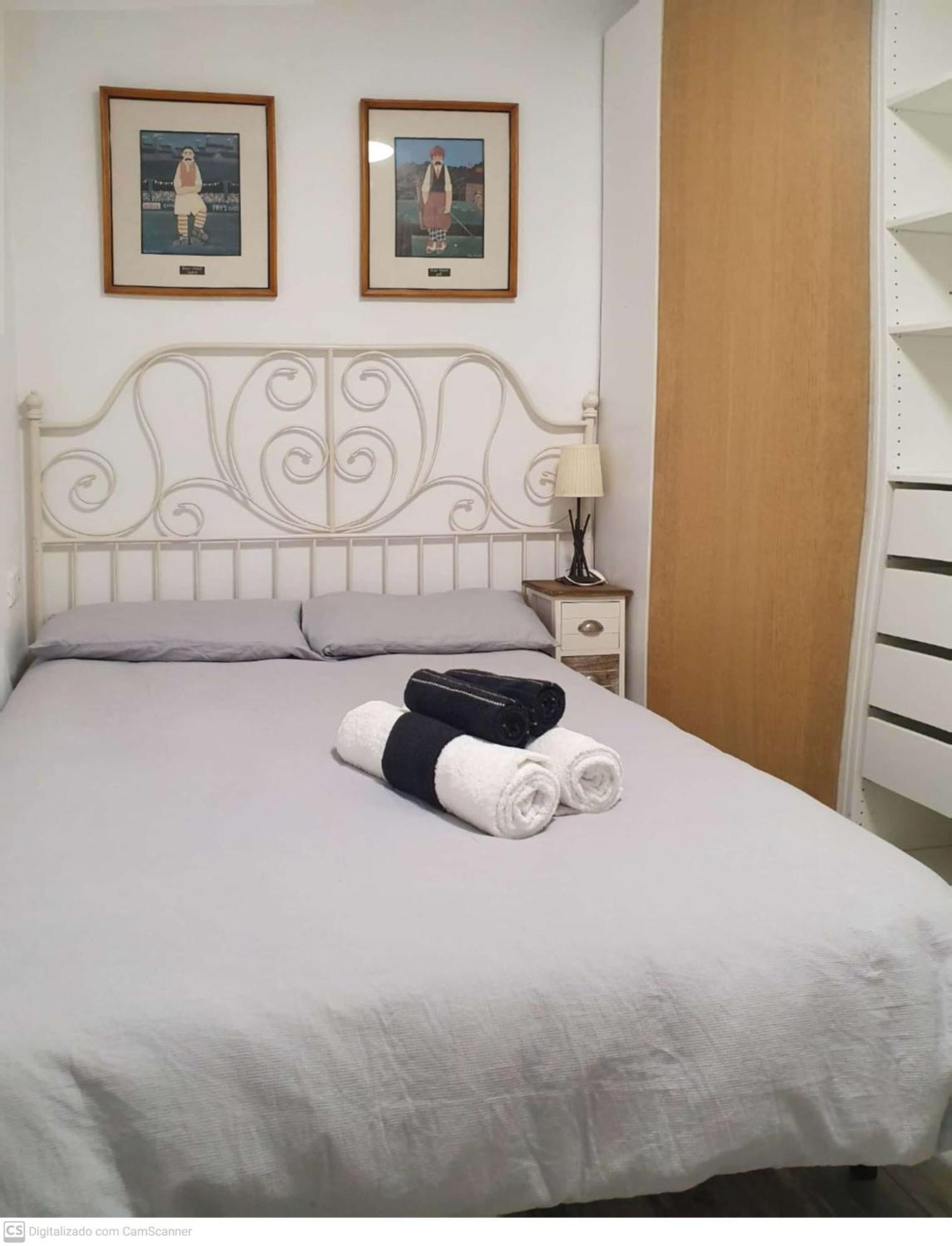 Studio Or Rooms With Private Bathroom Or Rooms With Shared Bathroom Barcelona Ngoại thất bức ảnh