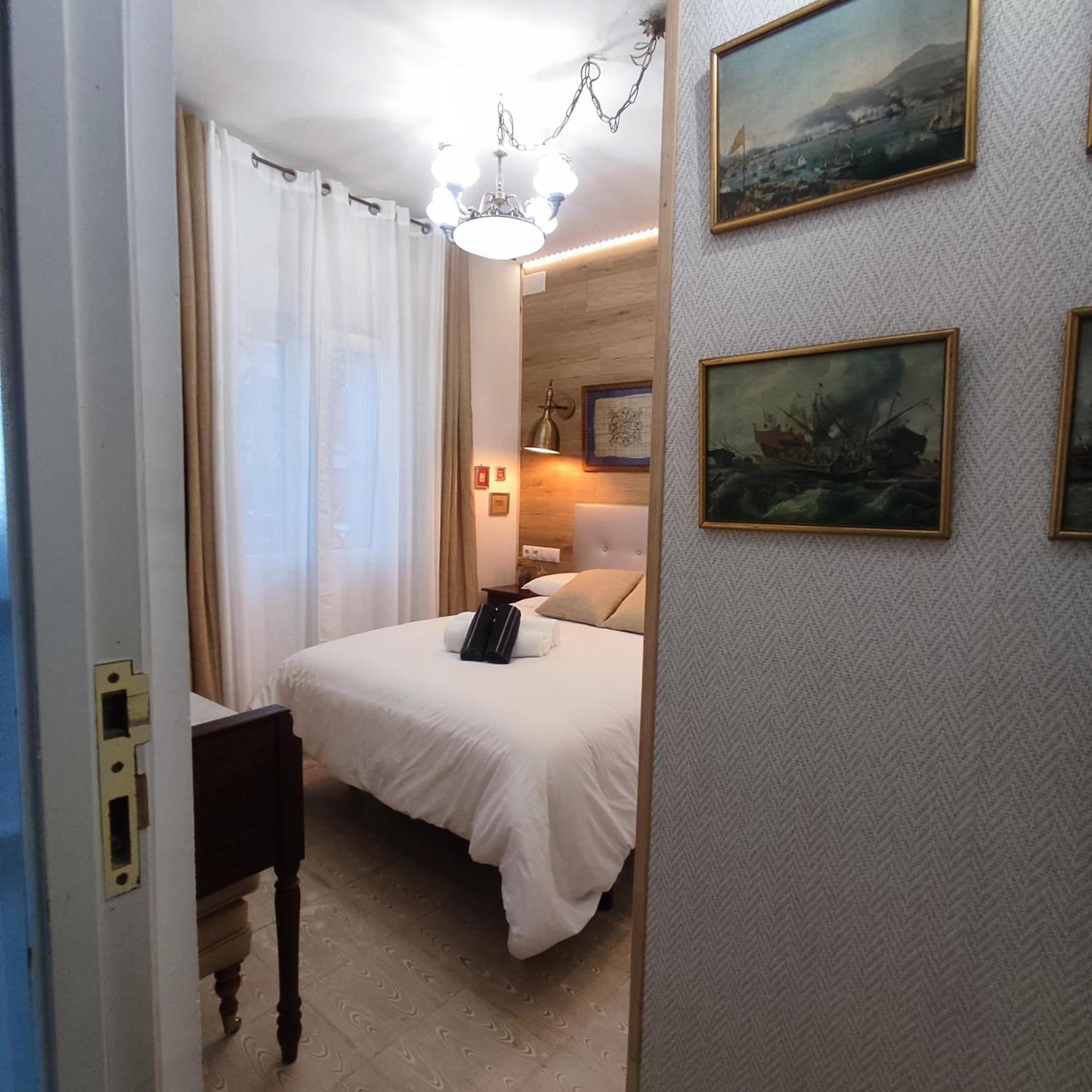Studio Or Rooms With Private Bathroom Or Rooms With Shared Bathroom Barcelona Ngoại thất bức ảnh