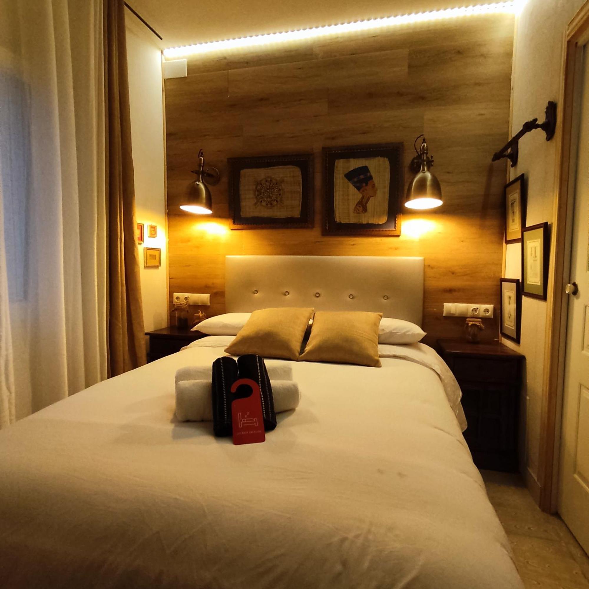 Studio Or Rooms With Private Bathroom Or Rooms With Shared Bathroom Barcelona Ngoại thất bức ảnh