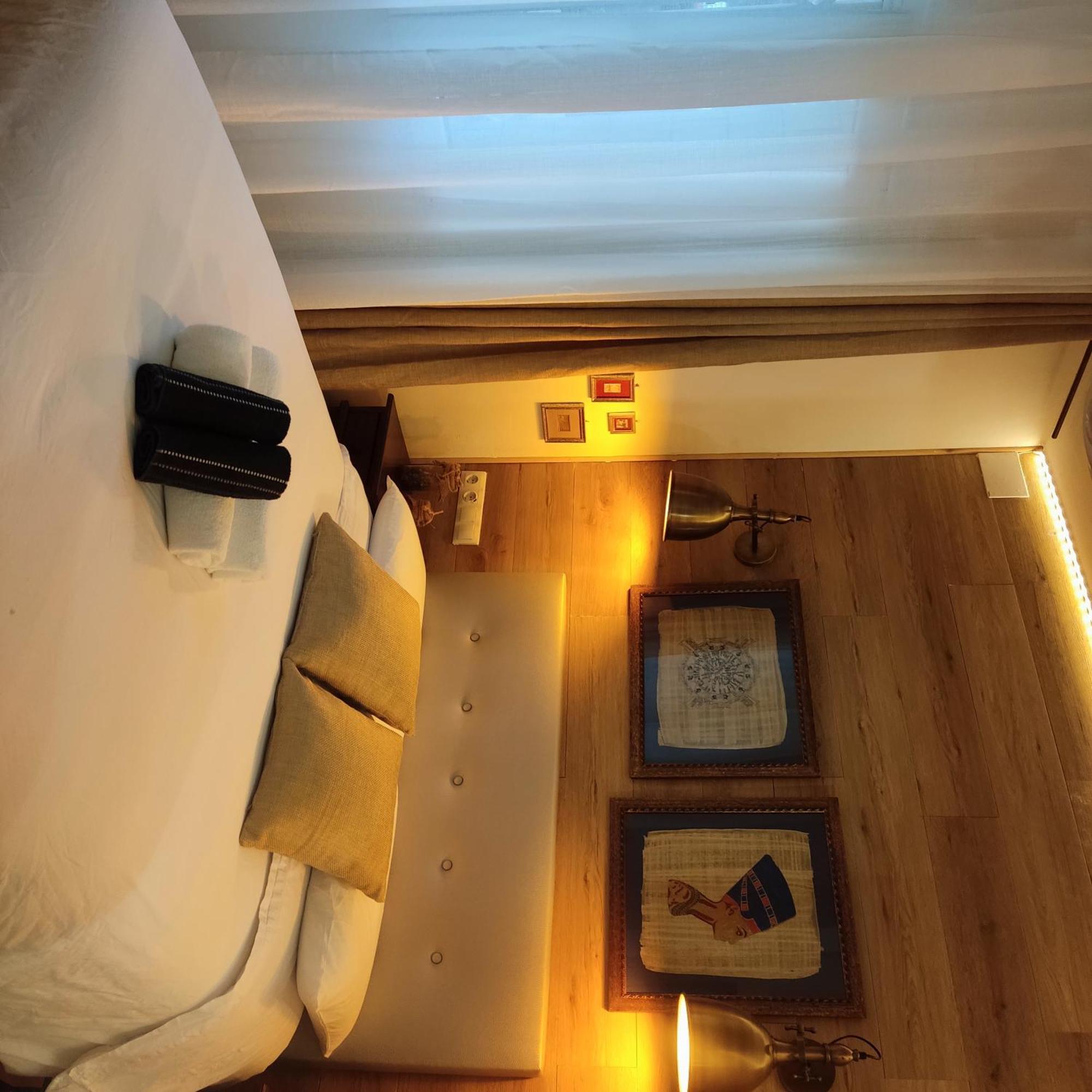 Studio Or Rooms With Private Bathroom Or Rooms With Shared Bathroom Barcelona Ngoại thất bức ảnh