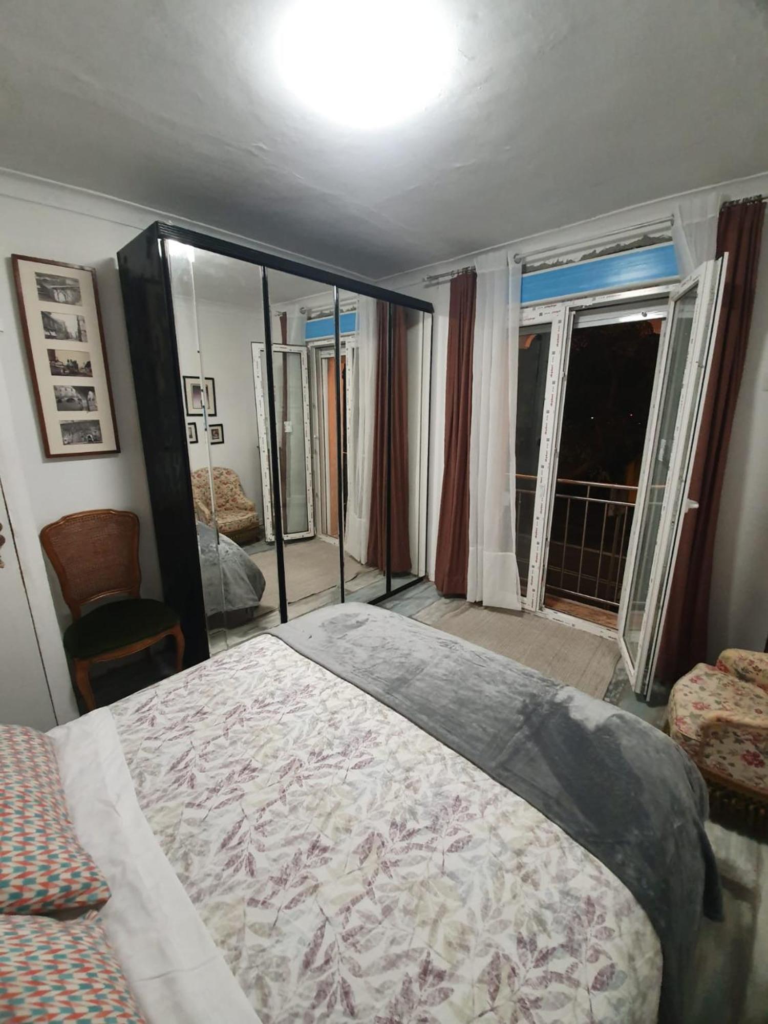 Studio Or Rooms With Private Bathroom Or Rooms With Shared Bathroom Barcelona Ngoại thất bức ảnh