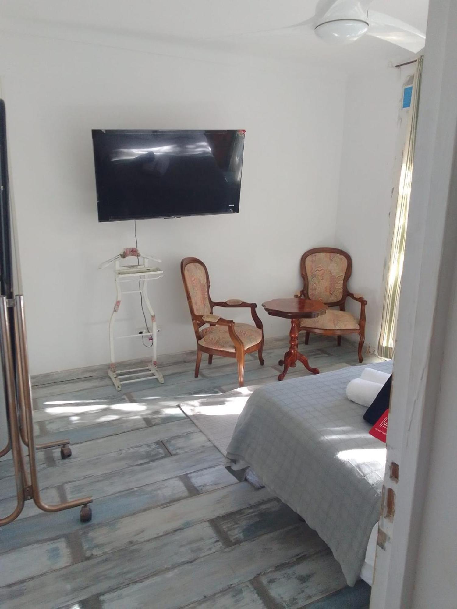 Studio Or Rooms With Private Bathroom Or Rooms With Shared Bathroom Barcelona Ngoại thất bức ảnh
