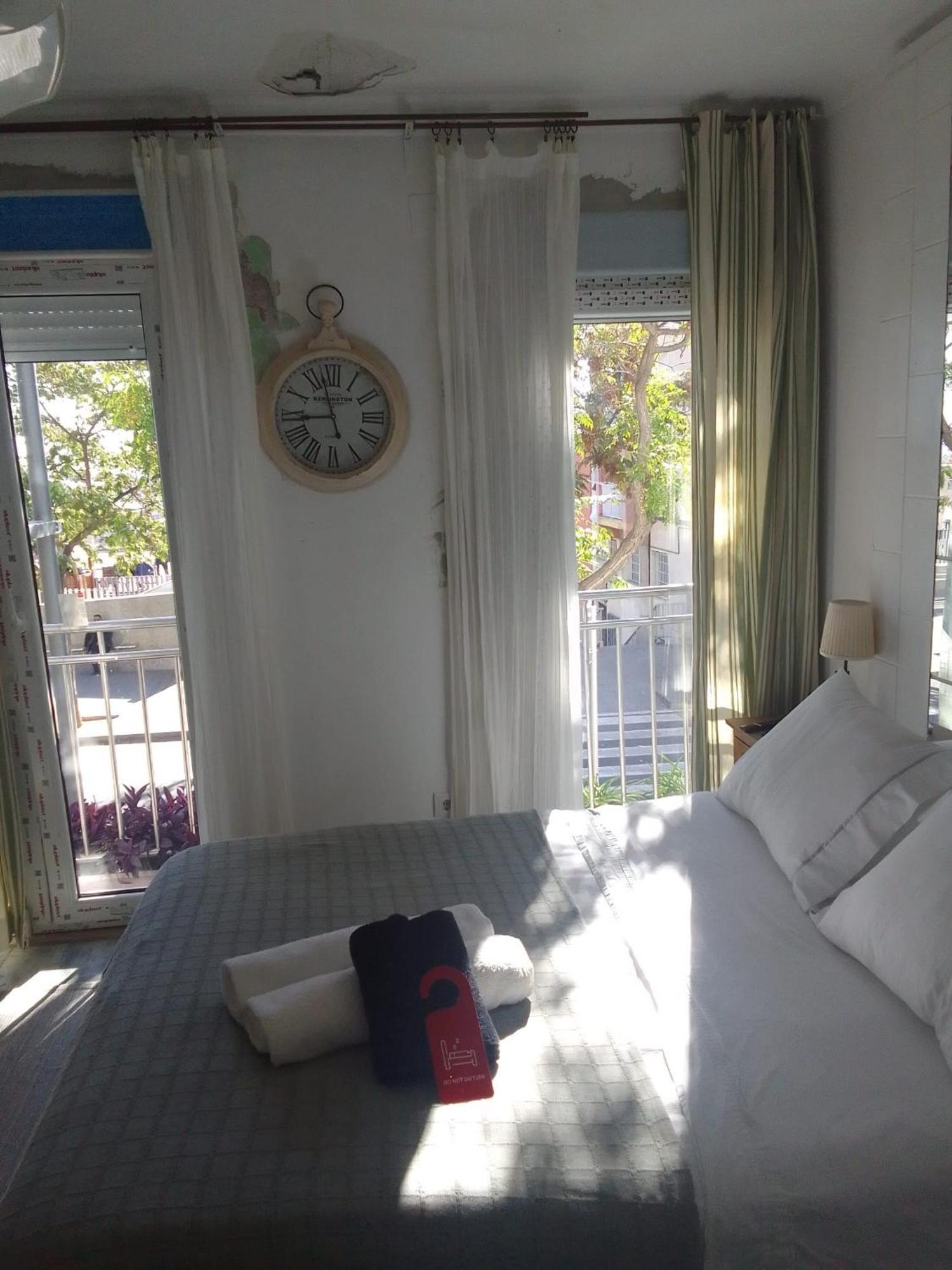 Studio Or Rooms With Private Bathroom Or Rooms With Shared Bathroom Barcelona Ngoại thất bức ảnh